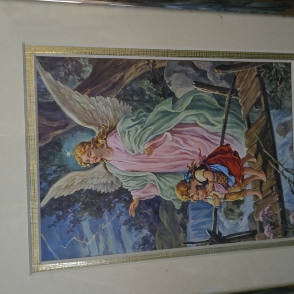 Vintage 1982 8"x 10" Guardian Angel Framed Color Portrait. - Picture 2 of 4